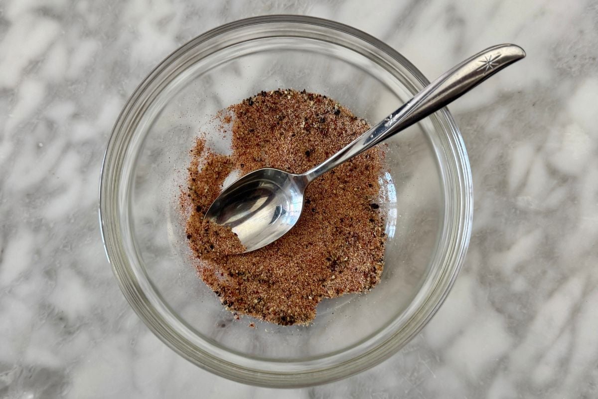 Seasoning mixture for air fryer BBQ chicken breast