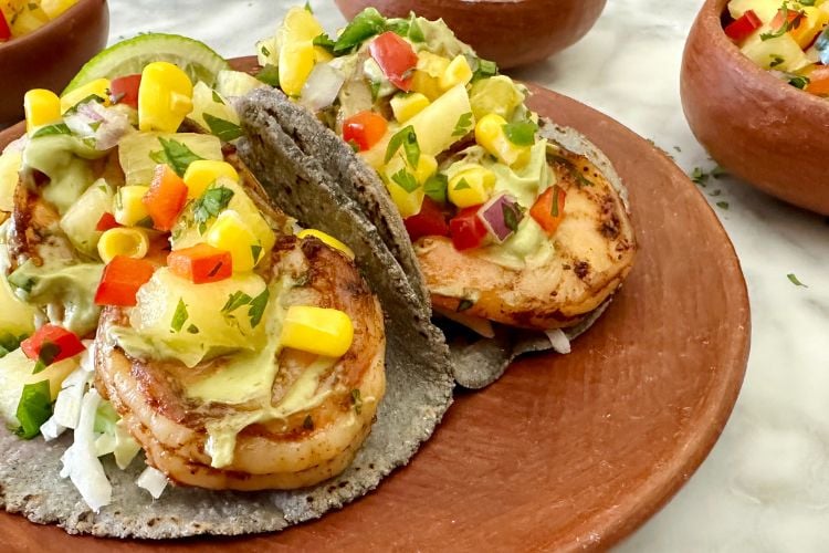 Shrimp tacos with toppings