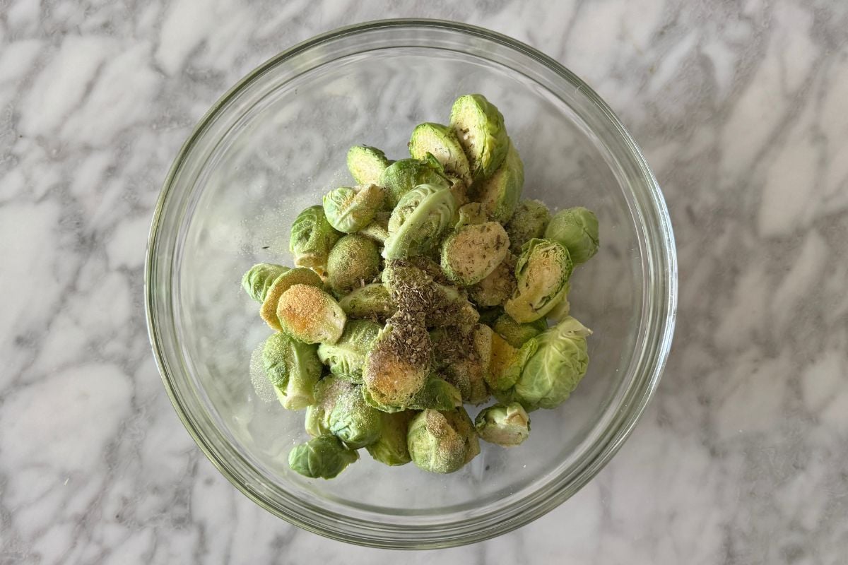Sliced brussels sprouts in bowl