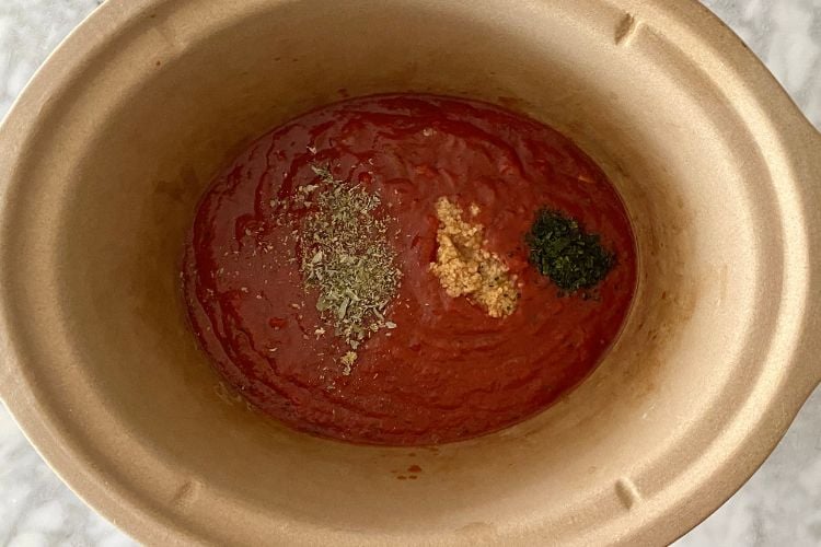 Spaghetti Squash In The Slow Cooker