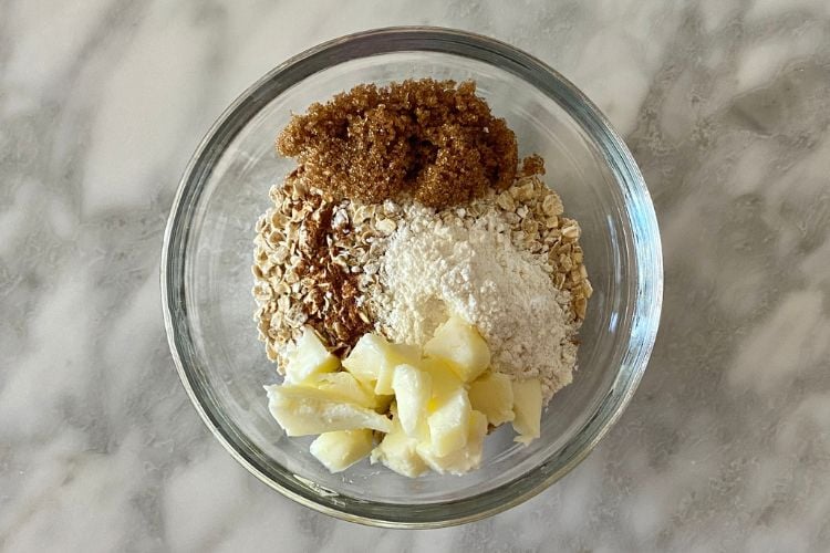 Strawberry Crumble Topping