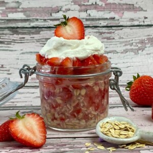 Strawberry Shortcake Overnight Oats
