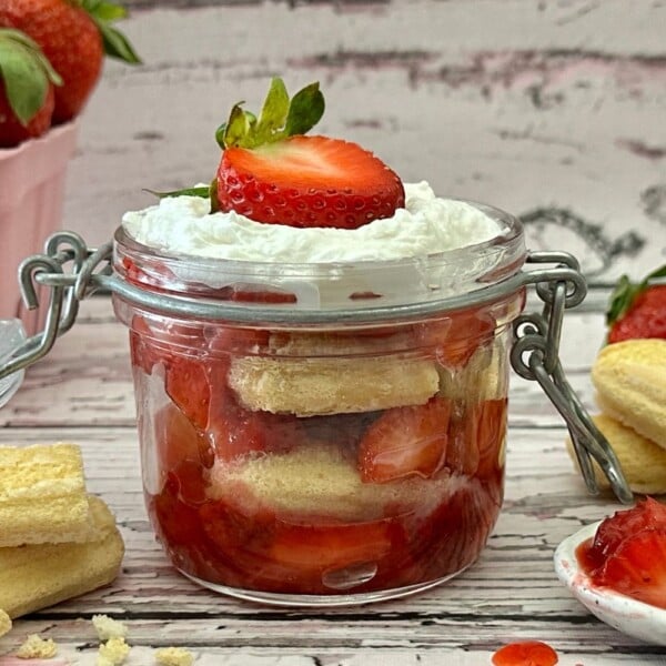 Strawberry Tiramisu