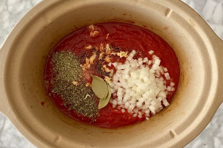 Tomato Sauce In Slow Cooker