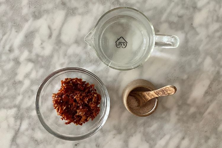 Sun-dried tomatoes and water