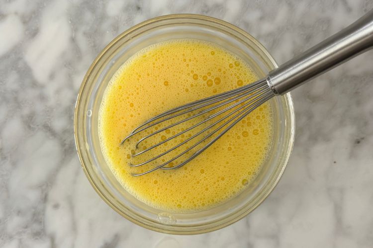 Whisked eggs