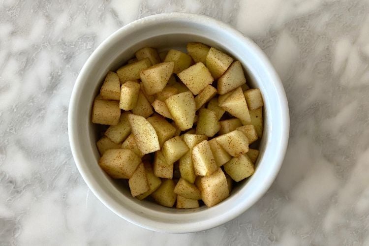 apples in ramekin