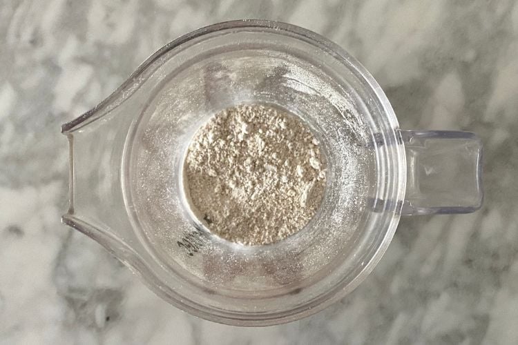 blended oats in blender