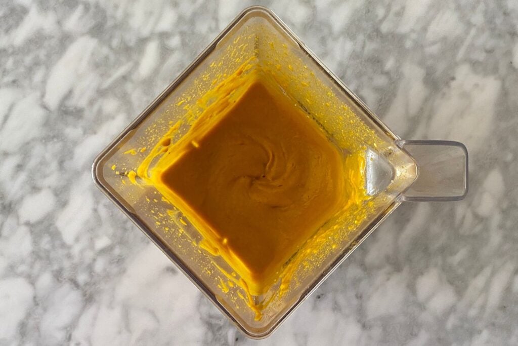 blended pumpkin filling