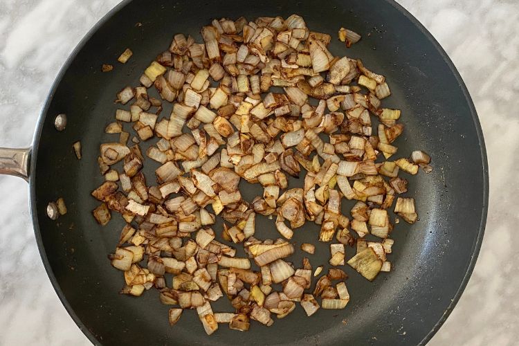 caramelized onions with balsamic