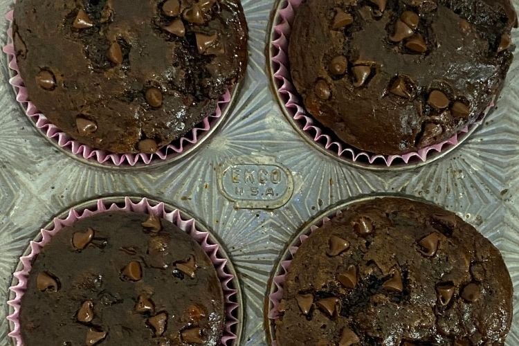 healthy chocolate banana bread muffins