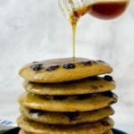 healthy banana pancakes with oats