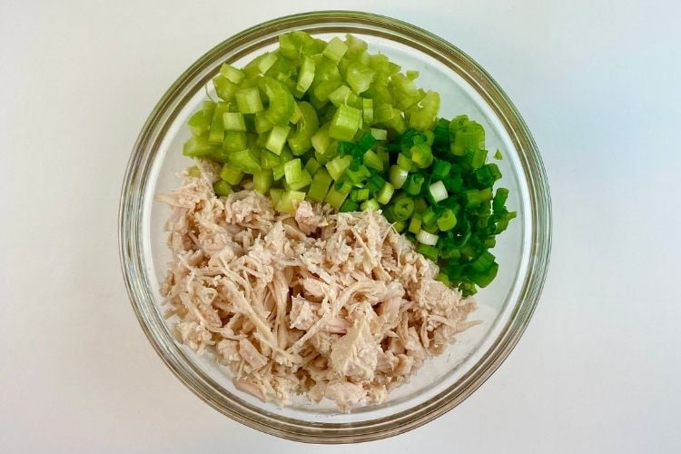 healthy buffalo chicken