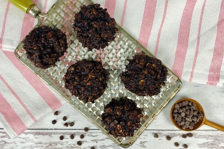 how to make oatmeal chocolate cookies