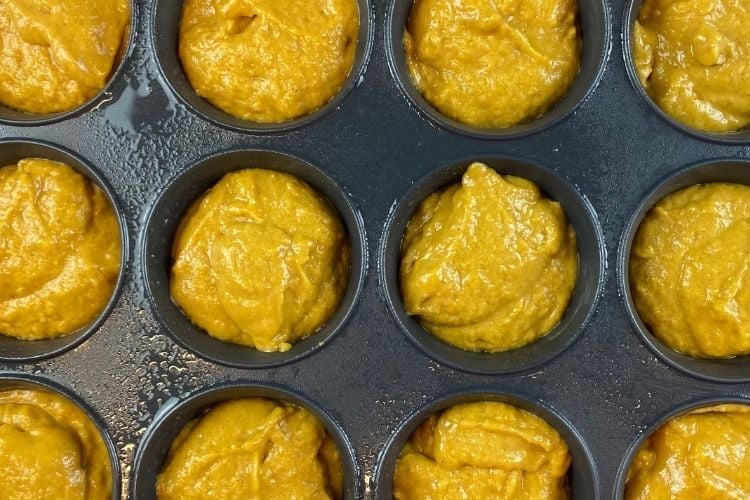 pumpkin spice muffin batter