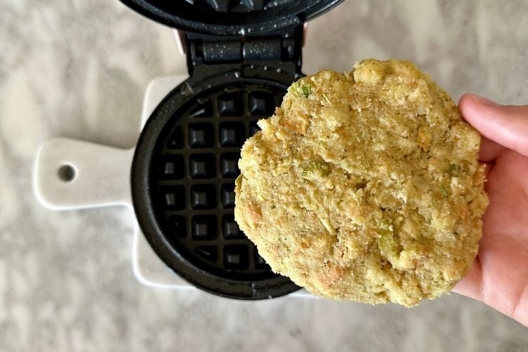 Stuffing waffle patty